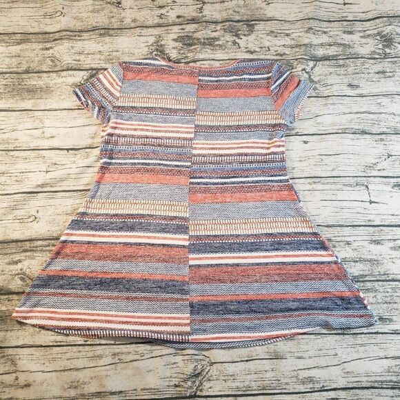 Helloacc Women's Tunic Top - Picture 3 of 3